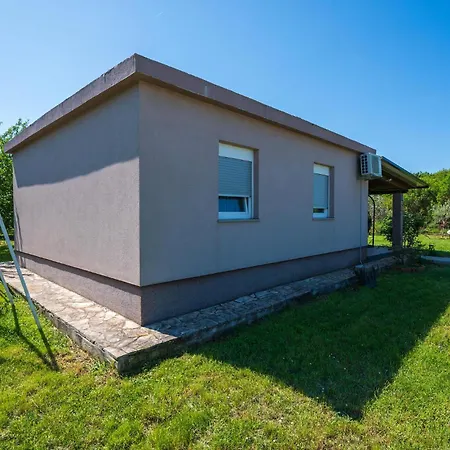 2 Bedroom Cozy In * Pula